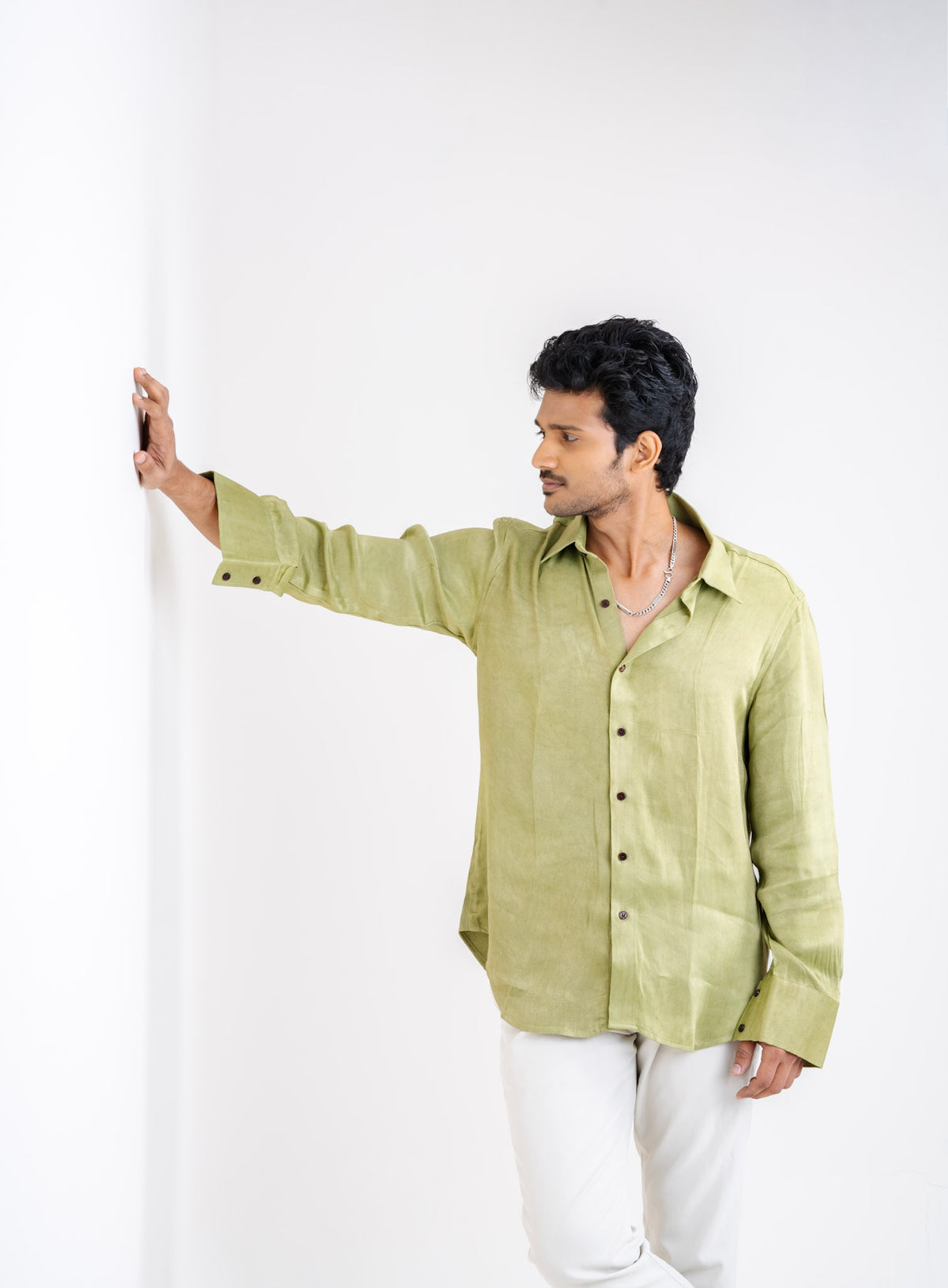 Mula Avani Men’s Premium Shirt - Sage Green