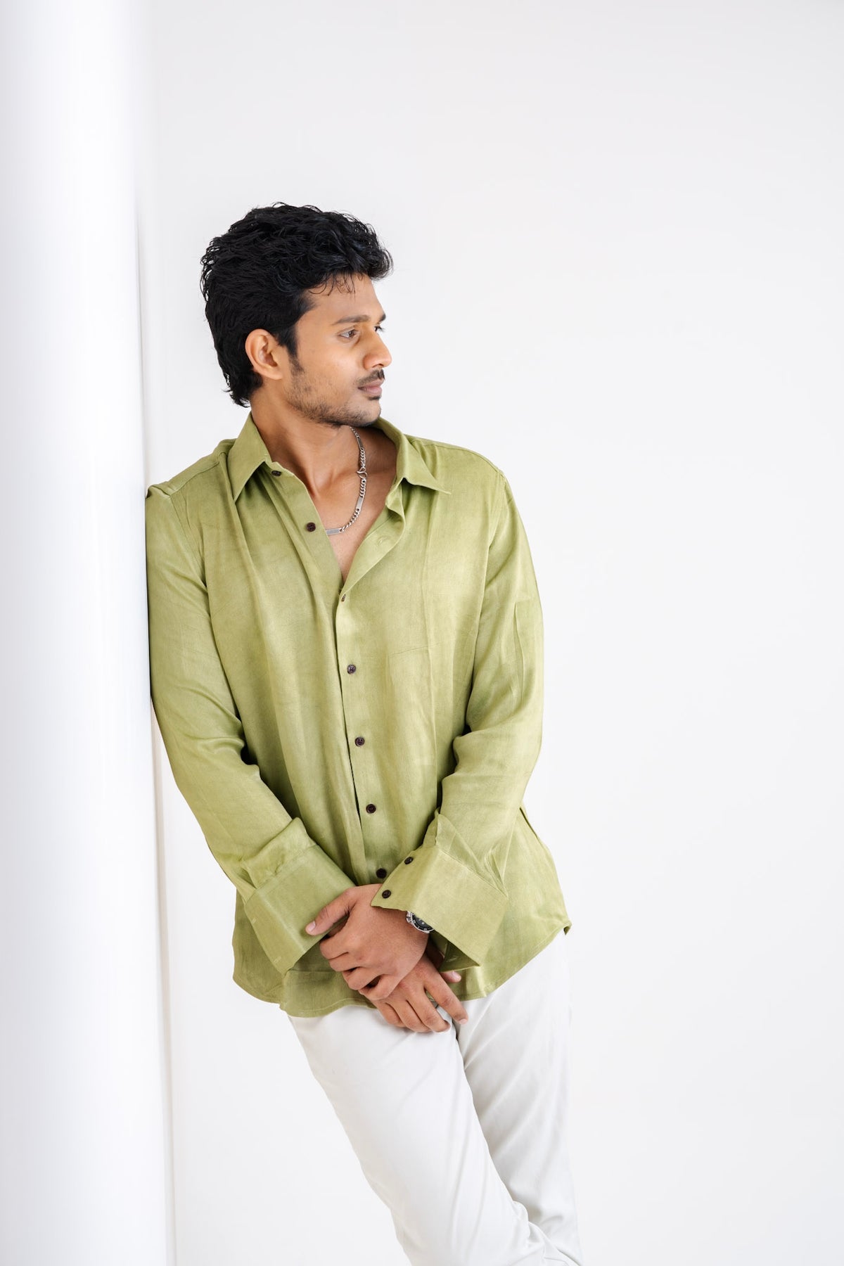 Mula Avani Men’s Premium Shirt - Sage Green