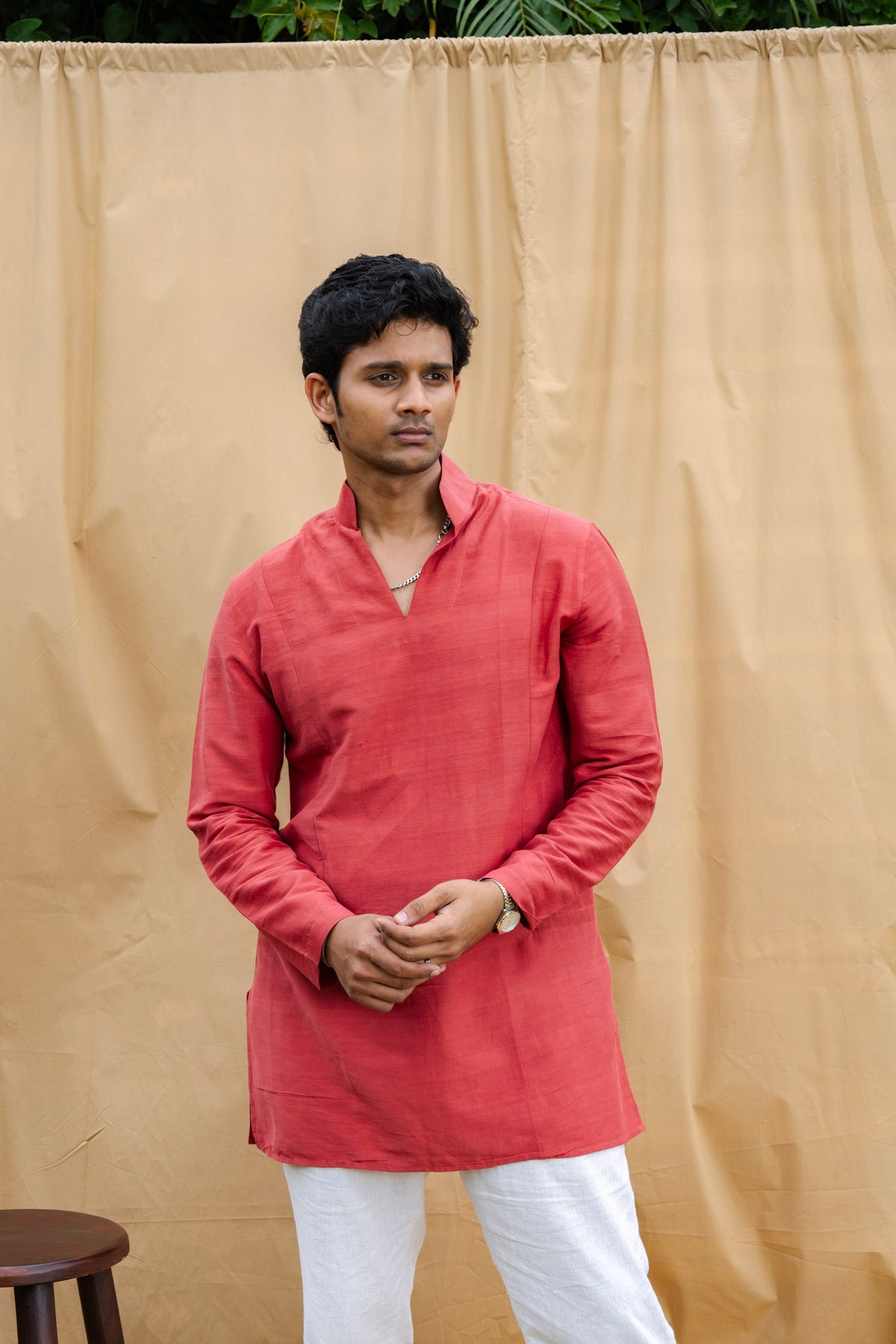 Mula Maati Men’s Premium Short Kurta - Raspberry Wine